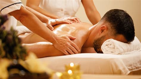 Oil Massage | Nakee Thai Massage