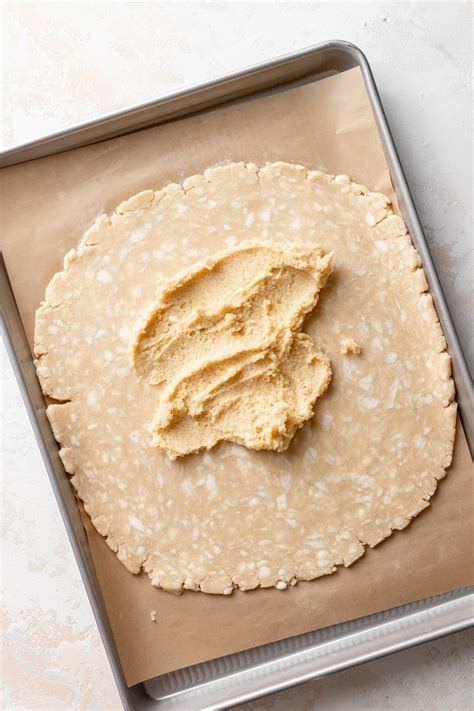 What Is Frangipane? (Easy One Bowl Recipe) - Well Seasoned Studio