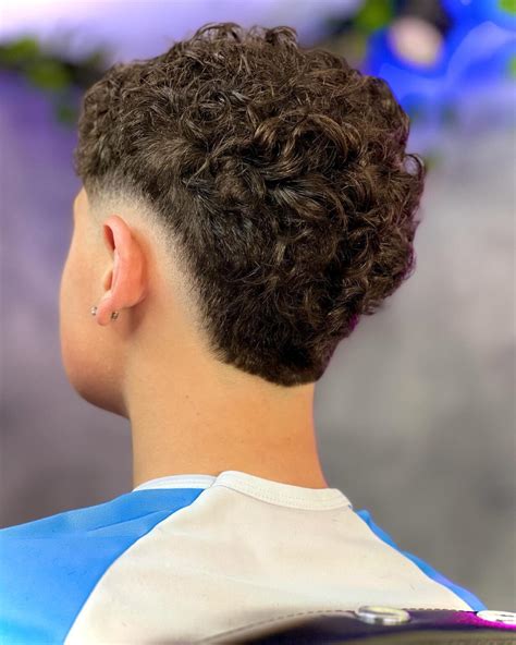 Modern 16 Low Burst Fade Haircut for Men Trending in 2025 - Taper Fade ...