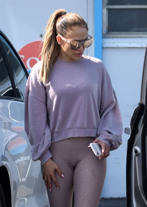 JENNIFER LOPEZ Arrives at as Gym in Miami 05/29/2019 – HawtCelebs
