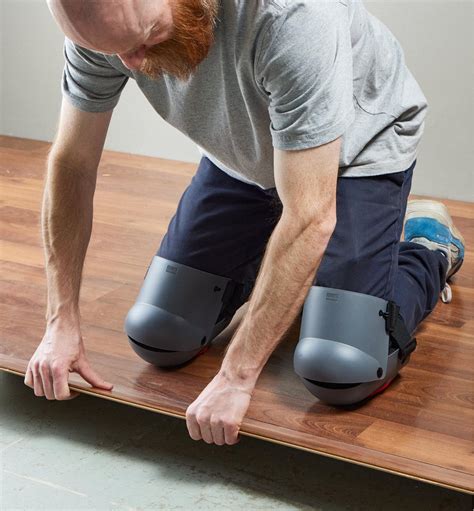 Articulated Knee Pads - Lee Valley Tools