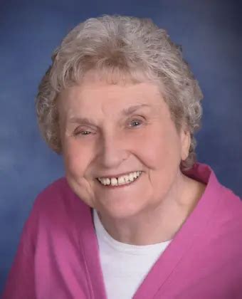 Dubuque, IA Obituaries | Hoffmann Funeral Home in Dubuque