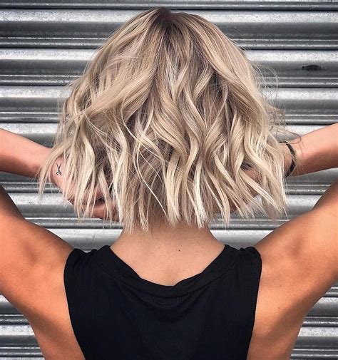 Above Shoulder Length Hairstyles 2020 - Hairstyle Guides