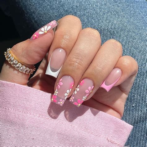 25 Spring Gel Nail Designs to Inspire You