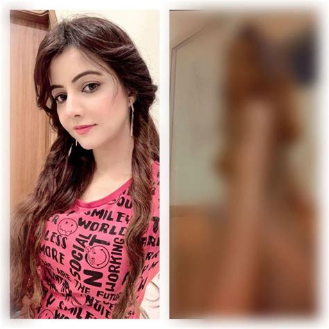Rabi Pirzada 🙈 Gorgeous Paki Singer 🎵🎤Full 5 leaks 🔥Dm for her @Sarka3 on Telegram | Scrolller