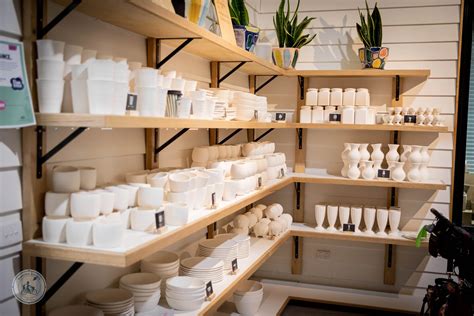 Paint A Pot Robert Gordon at Pearl Cowen blog