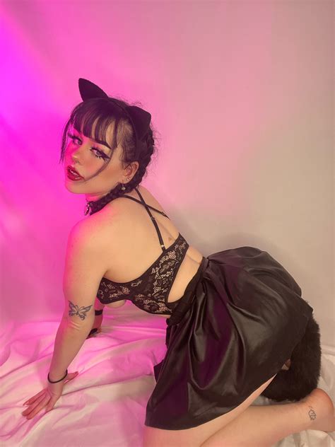 Lara Rose: Age, Height, Weight & More! What You Need To Know