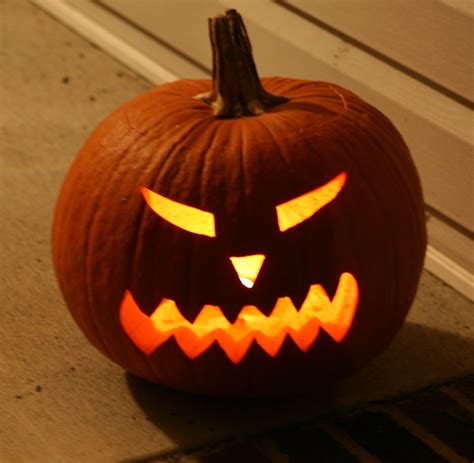 List 95+ Pictures Scary Jack-o'-lantern Faces Sharp