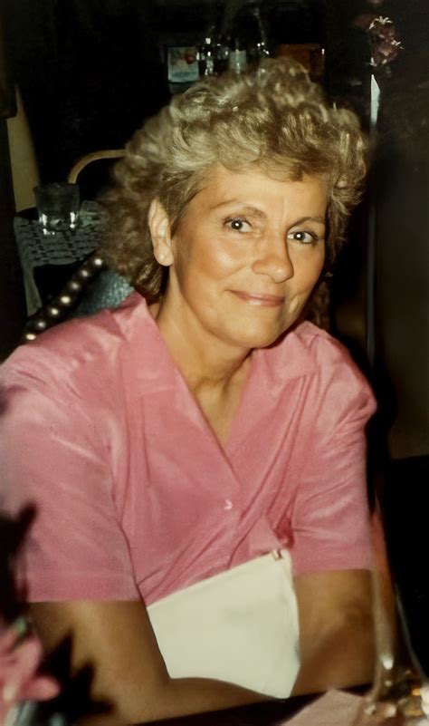 Jacqueline 'Jacque' Harwood | Hamiltons Funeral Home