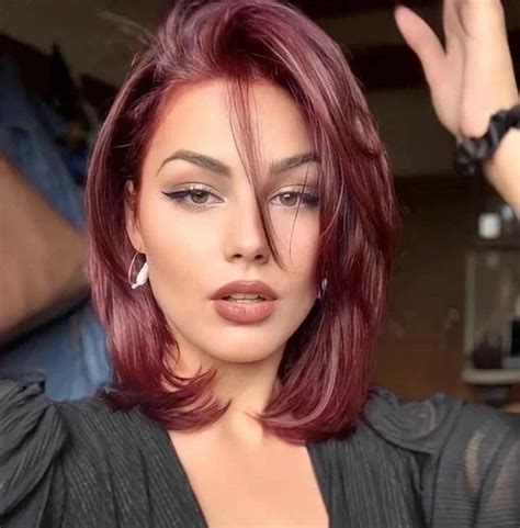 Corte de cabelo médio: fotos para você se apaixonar pelo estilo in 2025 ...