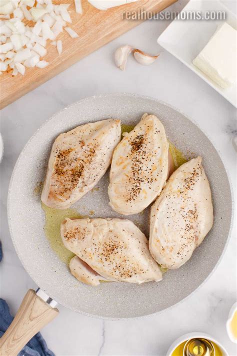 Creamy Chipotle Chicken Recipe - Real Housemoms