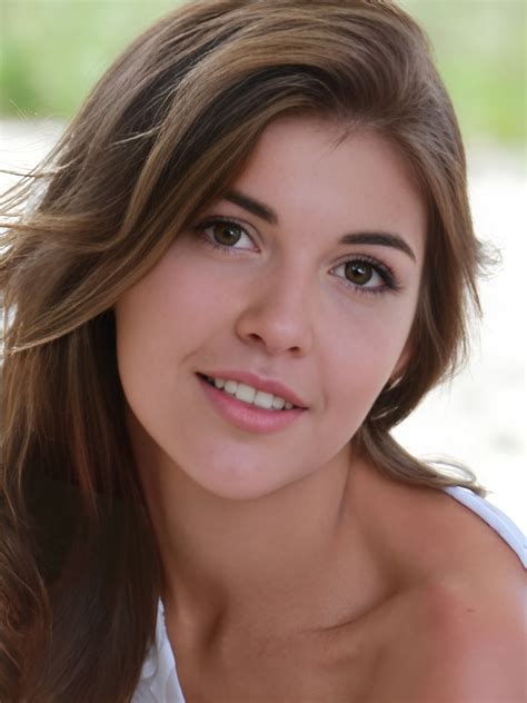 Monika Dee (Model) Height, Age, Biography, Boyfriend, Weight, Wiki and More