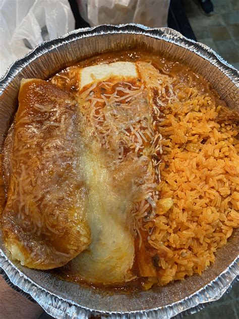 Calories? Chicken burrito, chicken enchilada, rice, and beans. : r ...