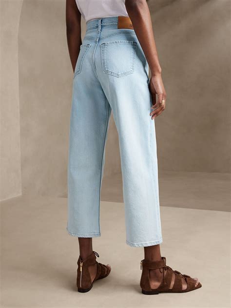 Ultra High-Rise Wide-Leg Crop Jean | Banana Republic