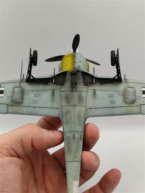 Because why not. Half and half fw-190 A-3 1/48 from tamiya. : r/modelmakers
