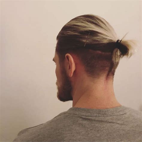 45 Stylish Long Hair Undercuts for Men 2024 Guide