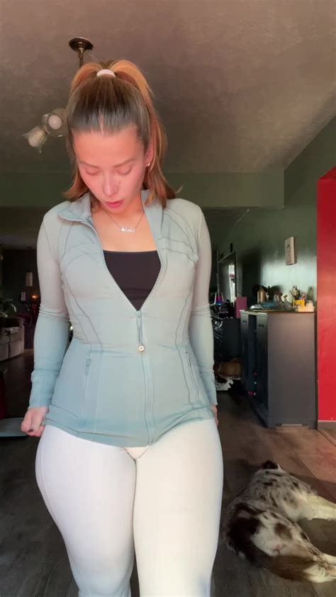 Destiny (@queen_egirll27) - Urlebird