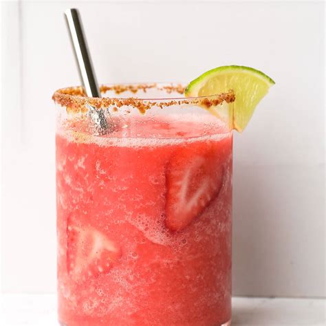 5-Minute Frozen Strawberry Daiquiri Mocktail - Real Simple Good