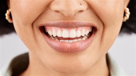 Gum Health Warning Signs: What Your Gums Reveal About Your Oral Health
