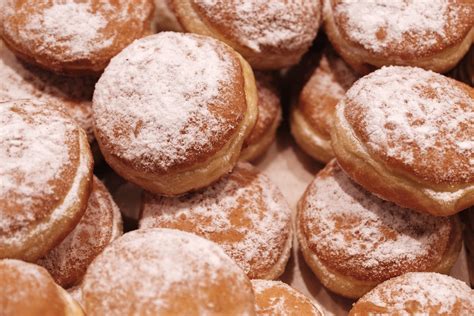 Pączki: the sweet Polish tradition of Fat Tuesday celebrated with jelly ...