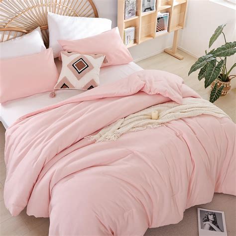Pink Bed Sheets