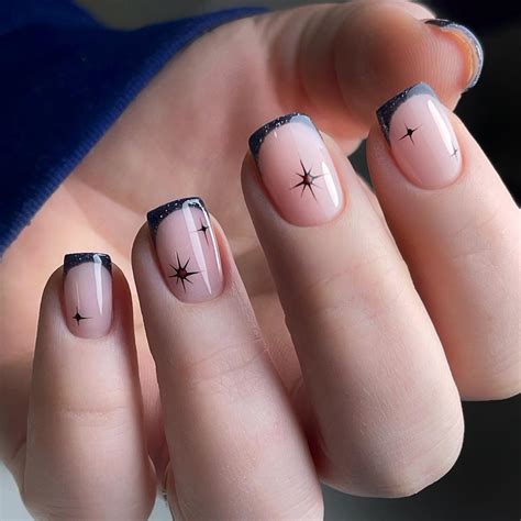 31+ Elegant Fall French Tip Nails Designs to Try This Season [2025 ...