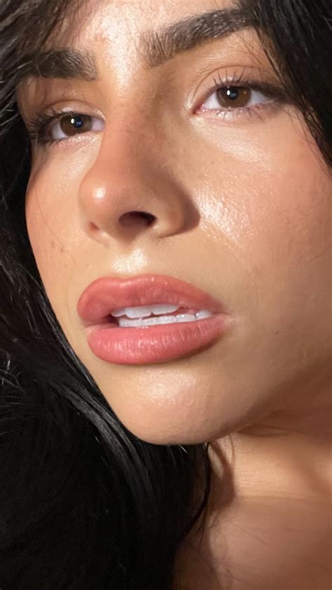 Sofia Elizabeth | I got new boots. Wanted to share. | Instagram