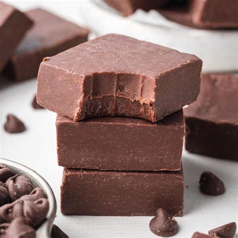Easy Chocolate Fudge Recipe Easy Chocolate Walnut Fudge
