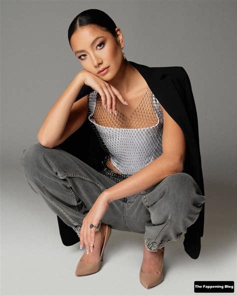 Adeline Rudolph Sexy Collection (9 Photos) - OnlyFans Leaked Nudes