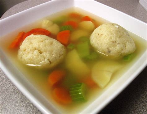 What Is Matzo Ball Soup at Toby Denison blog