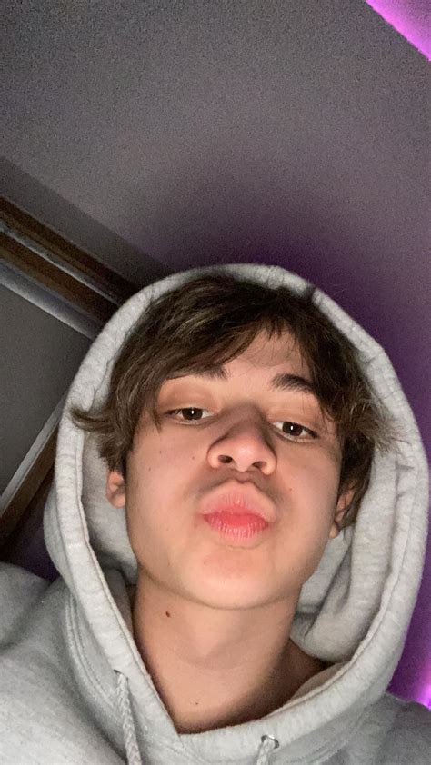 Picture of Leondre Devries in General Pictures - leondre-devries-1578096905.jpg | Teen Idols 4 You