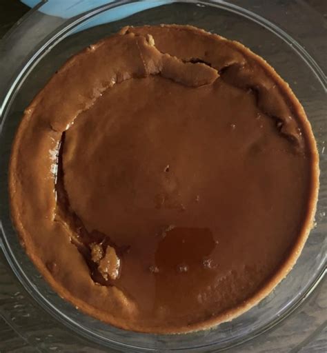 Why did this happen to my flan? : r/Baking