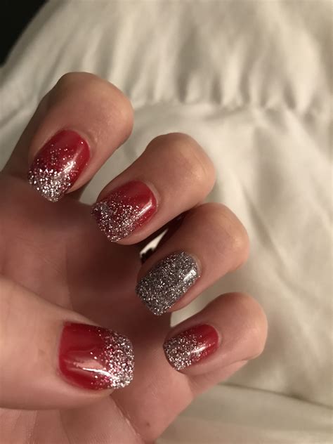 SNS Christmas nails | Christmas nail colors, Holiday nail colors, Sns ...
