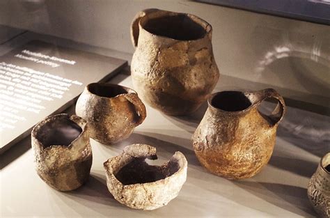 17 Examples of Artifacts (A to Z List and Pictures)