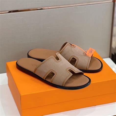 Hermes Izmir Sandal Naturel For Men | Leather slippers for men, Hermes ...