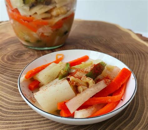 Кимчи (Кимчхи) · блюда корейской кухни · ферментированные овощи