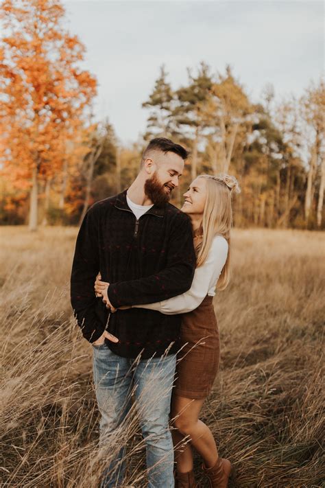 Fall Engagement Photoshoot. Cute Standing Couples Photos. | Fall ...