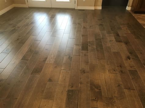 Putting Laminate Flooring On Ceiling - Clsa Flooring Guide