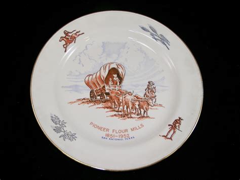 PIONEER FLOUR MILLS, SAN ANTONIO, TEXAS - 100 YEARS | Collectors Weekly