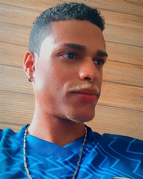 David Christian (@davidchristian_dc) • Instagram photos and videos