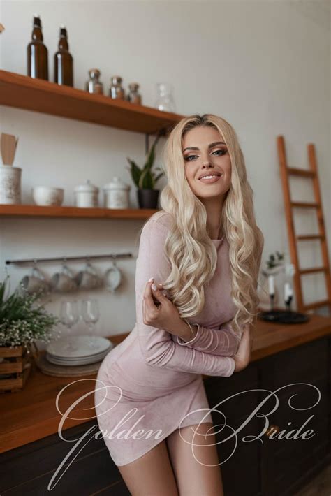 34 y.o. Kristina from Donetsk, Ukraine - Blue eyes, Blond Hair - ID ...