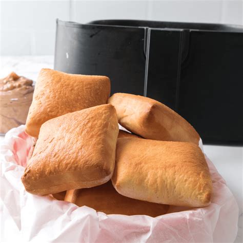 Golden Corral Yeast Rolls Recipe - Fork To Spoon