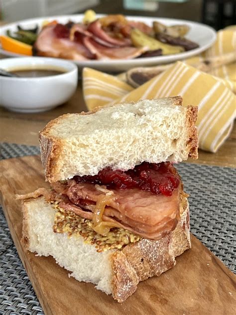 Can You Refreeze Ham After Baking It? (Freezing Ham Leftovers)