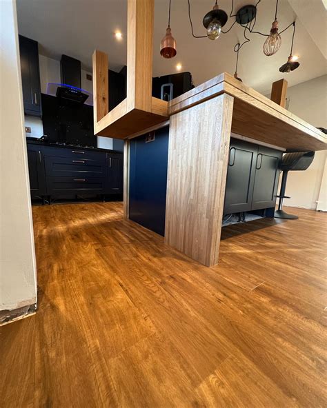 Real Wood Flooring Installation | Expert Hardwood Fitting | William ...
