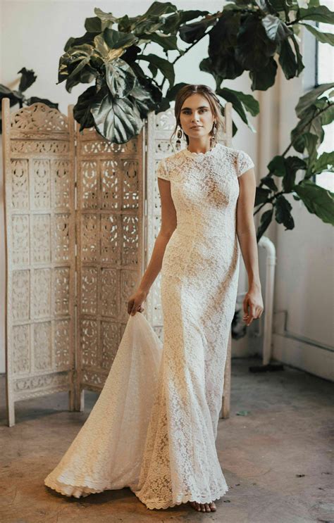 Wedding Dresses With Lace Cap Sleeves