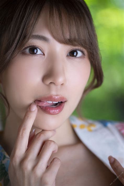 Aika Yamagishi hair nude photo book "Mokka" Weekly public digital photo ...