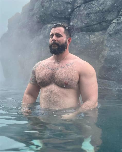Giuseppe Catanzaro | Coisas de homens, Homens de barba, Homens ursos