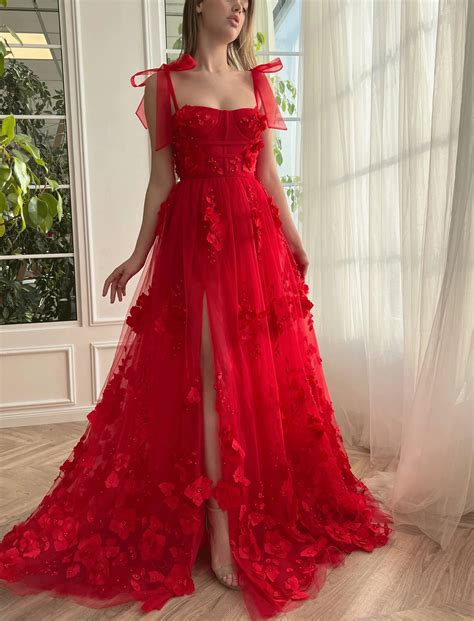 Red Lace Dresses