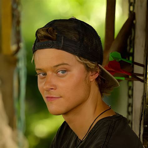 jj maybank icon | Hot actors, Jj outer banks videos, Pankow