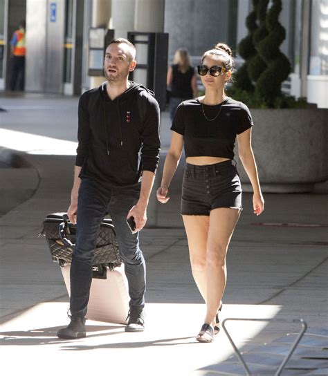 Olivia Munns Arrival in Toronto on May 9th, 2018 - Photos - GAWBY